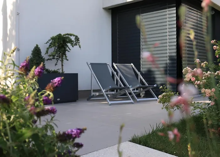 Elite アパート ブレッド