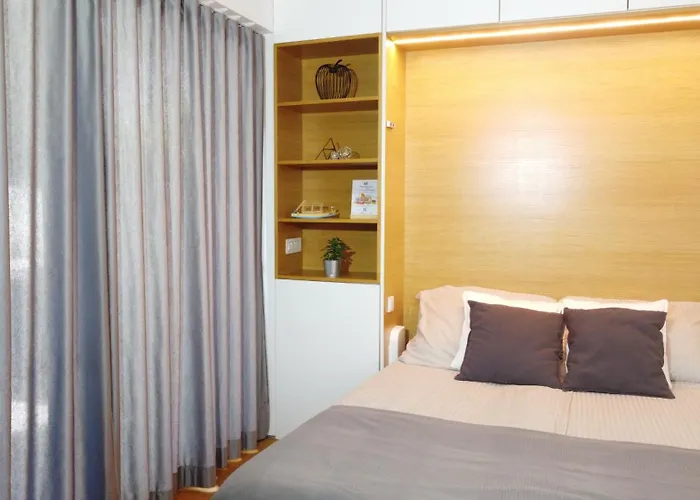 Elite アパート ブレッド